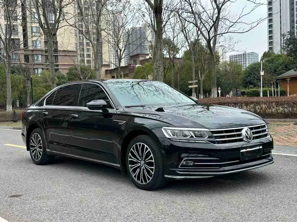 Volkswagen Volkswagen Phideon 2019 380TSI Front-Wheel Drive Business Edition China V 2021 - thumbnail 3