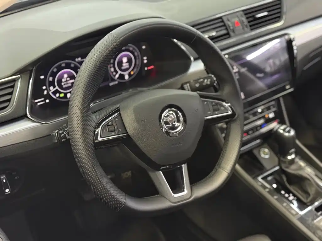 Škoda Superb 2025 TSI280 DSG Premium Edition 2025 - thumbnail 7