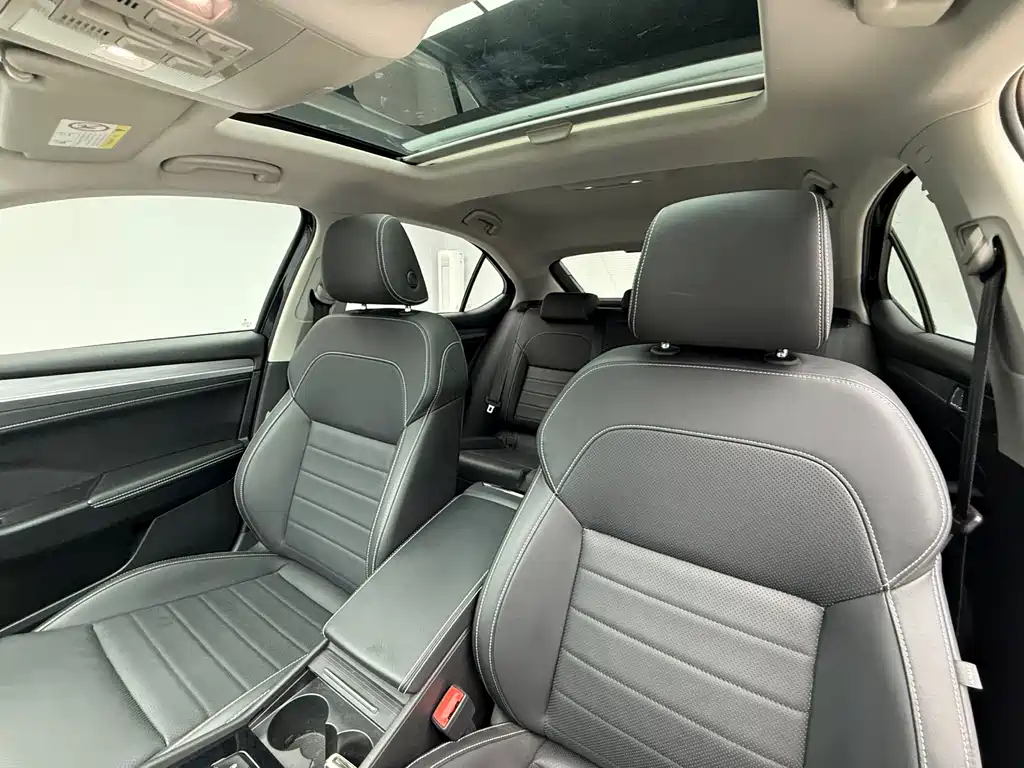 Škoda Superb 2025 TSI280 DSG Premium Edition 2024 - thumbnail 15