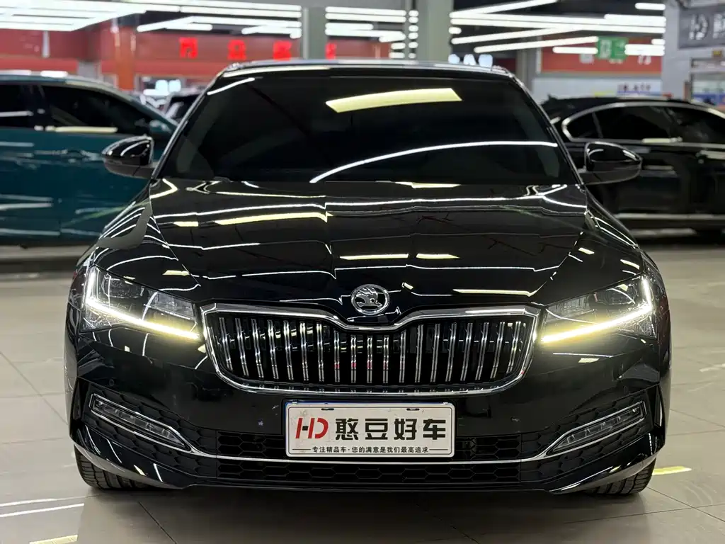 Škoda Superb 2025 TSI280 DSG Premium Edition 2025 - thumbnail 15