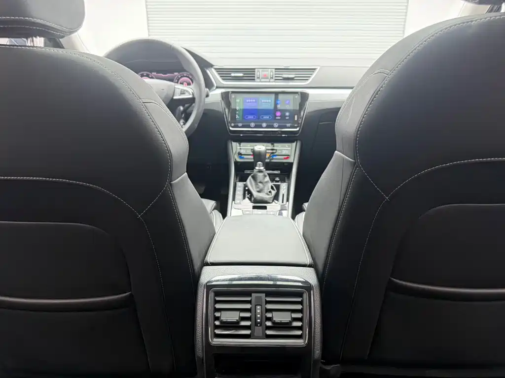 Škoda Superb 2025 TSI280 DSG Premium Edition 2024 - thumbnail 21