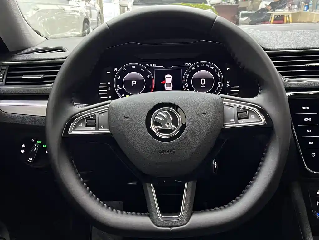 Škoda Superb 2024 TSI280 DSG Premium Edition 2024 - thumbnail 9