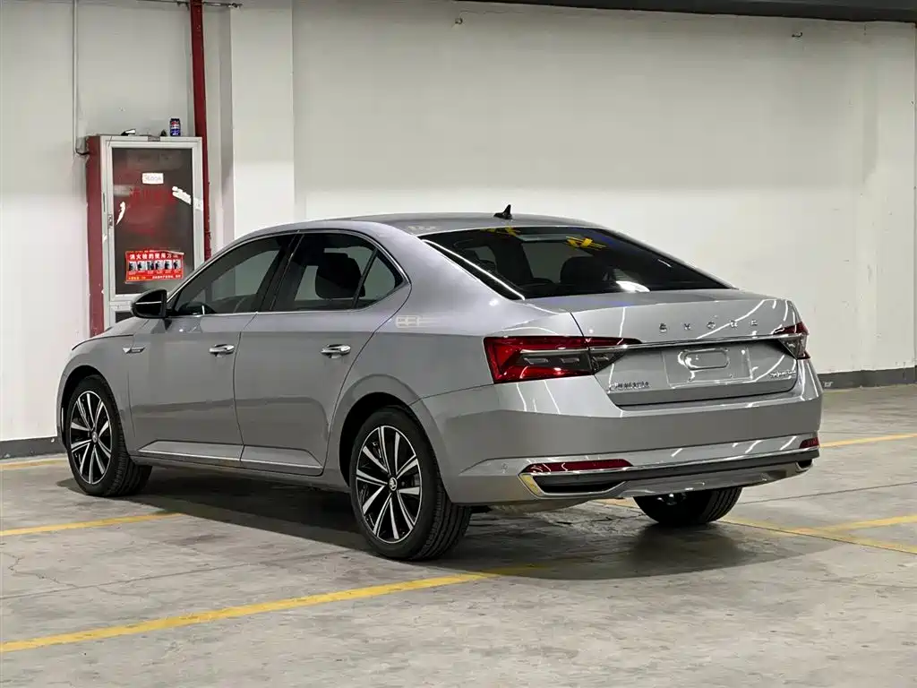 Škoda Superb 2024 TSI280 DSG Premium Edition 2024 - thumbnail 4