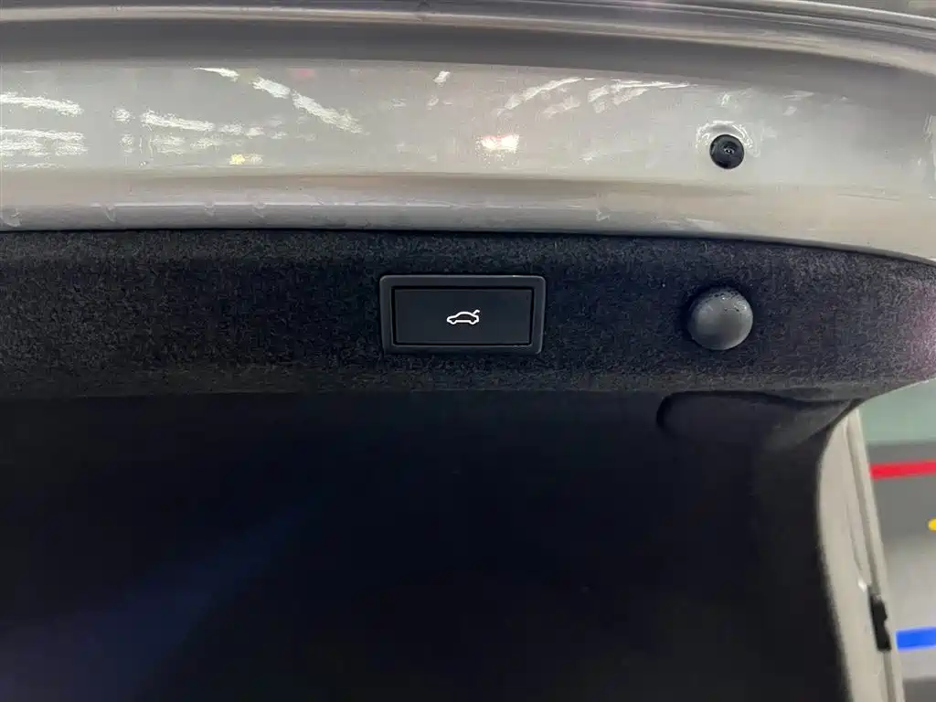 Škoda Superb 2024 TSI280 DSG Premium Edition 2024 - thumbnail 8
