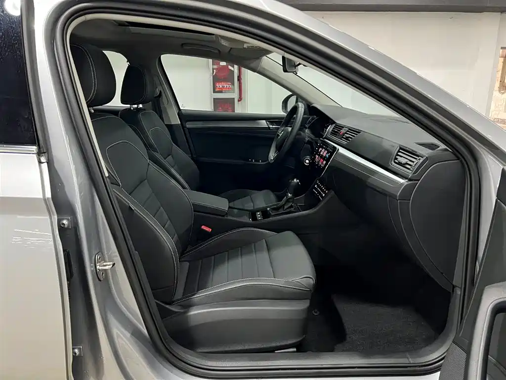 Škoda Superb 2024 TSI280 DSG Premium Edition 2024 - thumbnail 20