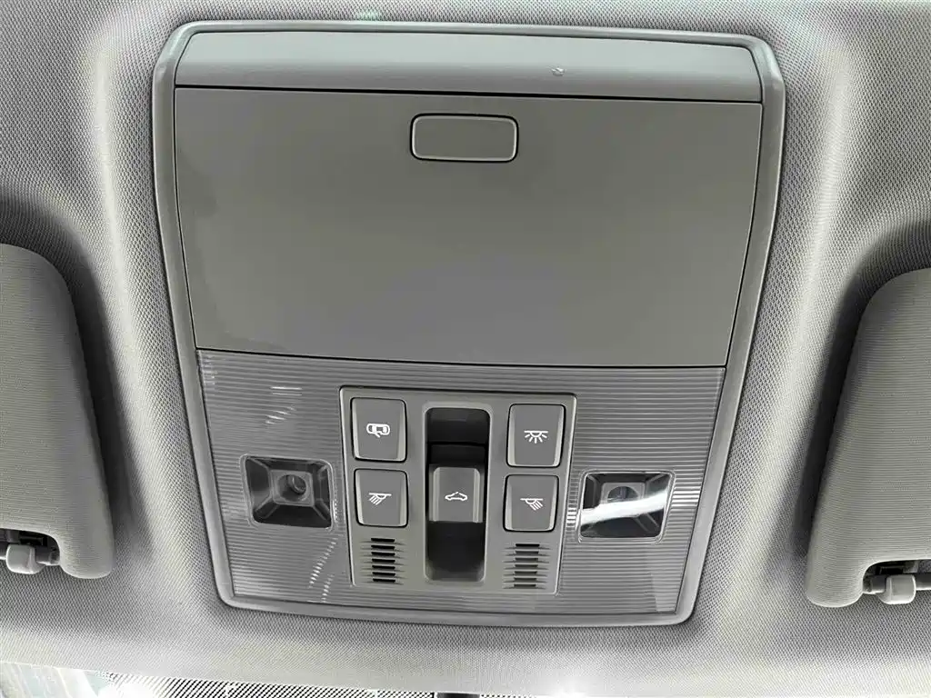 Škoda Superb 2024 TSI280 DSG Premium Edition 2024 - thumbnail 8