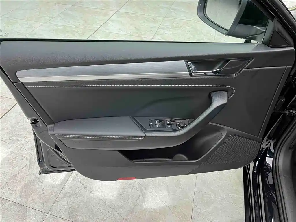 Škoda Superb 2024 TSI280 DSG Premium Edition 2024 - thumbnail 10