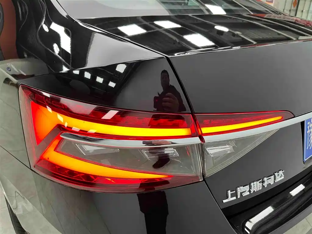 Škoda Superb 2024 TSI280 DSG Premium Edition 2024 - thumbnail 19