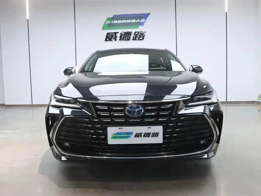 Toyota Toyota Avalon 2022 Hybrid 2.5L Luxury Edition 2023 - thumbnail 2