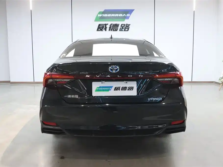 Toyota Toyota Avalon 2022 Hybrid 2.5L Luxury Edition 2023 - thumbnail 7