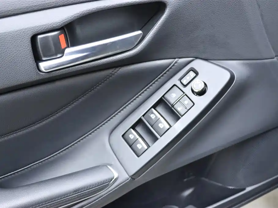 Toyota Toyota Avalon 2022 Hybrid 2.5L Luxury Edition 2023 - thumbnail 13