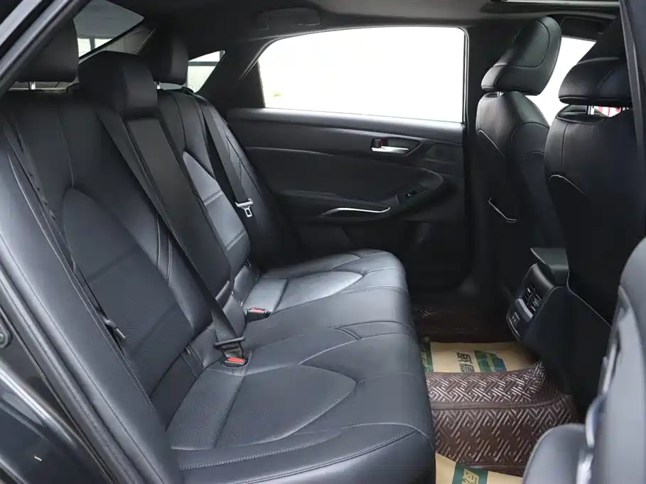 Toyota Toyota Avalon 2022 Hybrid 2.5L Luxury Edition 2023 - thumbnail 18