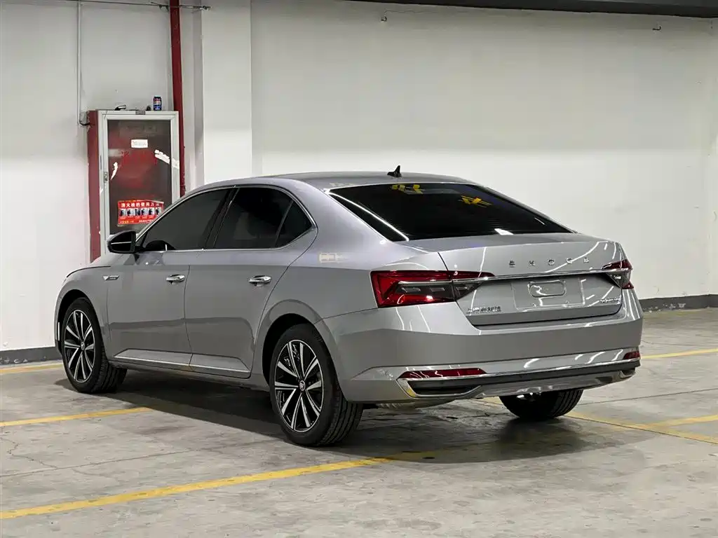 Škoda Superb 2024 TSI280 DSG Premium Edition 2024 - thumbnail 4