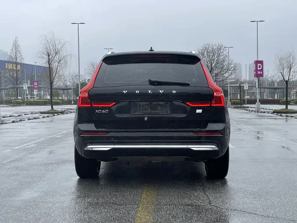 Volvo Volvo XC60 Plug-in Hybrid 2022 T8 AWD Intelligent Luxury Edition 2021 - thumbnail 5