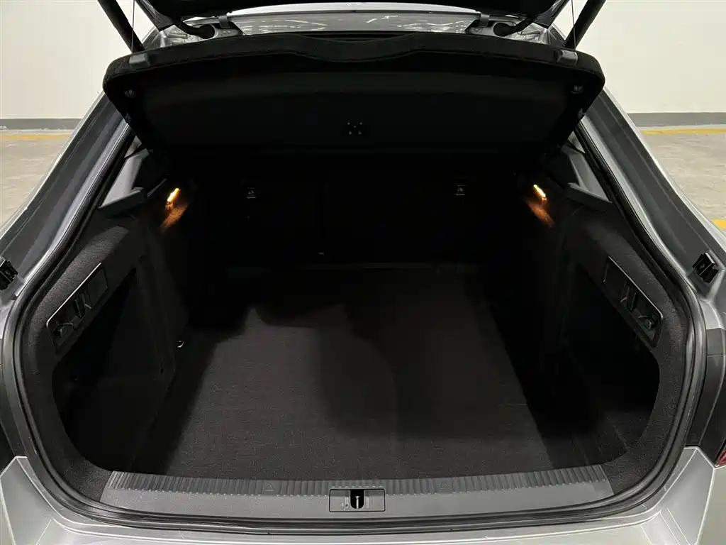 Škoda Superb 2024 TSI280 DSG Premium Edition 2024 - thumbnail 7