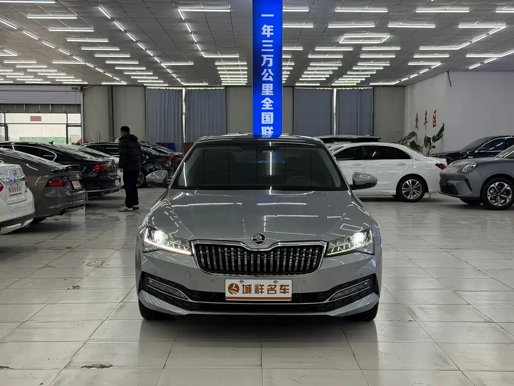 Škoda Superb 2023 Facelift TSI280 DSG Premium Edition 2024 - thumbnail 2