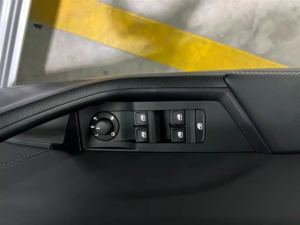 Škoda Superb 2024 TSI280 DSG Premium Edition 2024 - thumbnail 11
