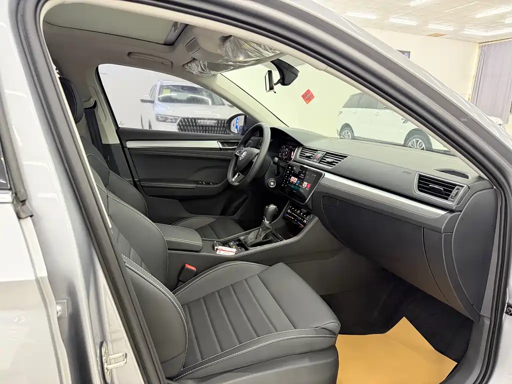 Škoda Superb 2023 Facelift TSI280 DSG Premium Edition 2024 - thumbnail 7