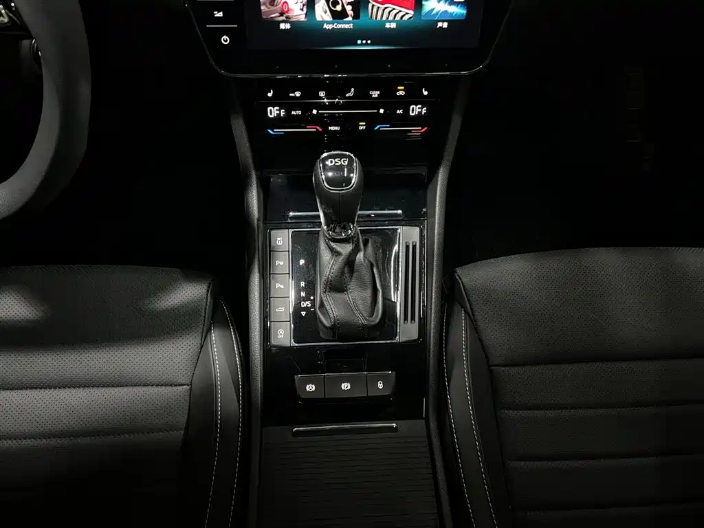 Škoda Superb 2024 TSI280 DSG Premium Edition 2024 - thumbnail 16