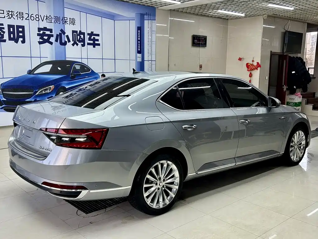 Škoda Superb 2023 TSI280 DSG Premium Edition 2023 - thumbnail 3