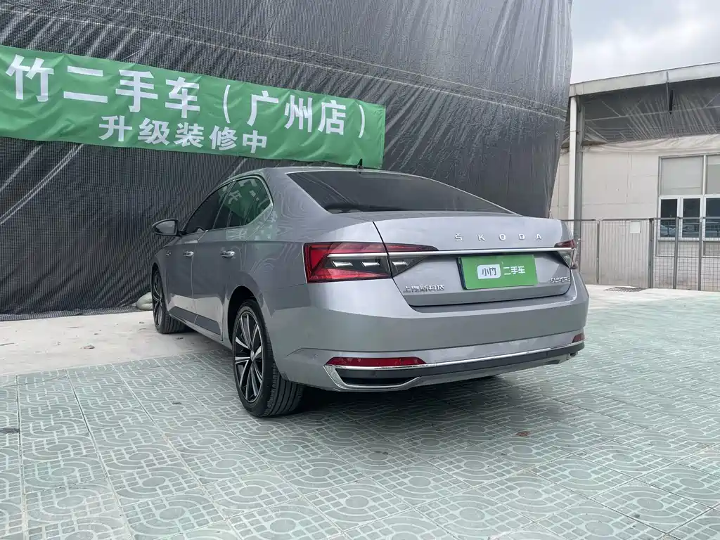 Škoda Superb 2023 Facelift TSI280 DSG Premium Edition 2024 - thumbnail 4