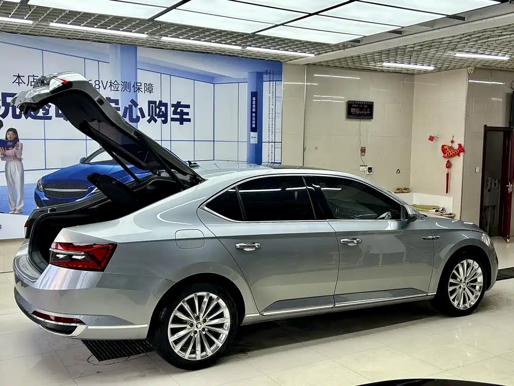 Škoda Superb 2023 TSI280 DSG Premium Edition 2023 - thumbnail 7