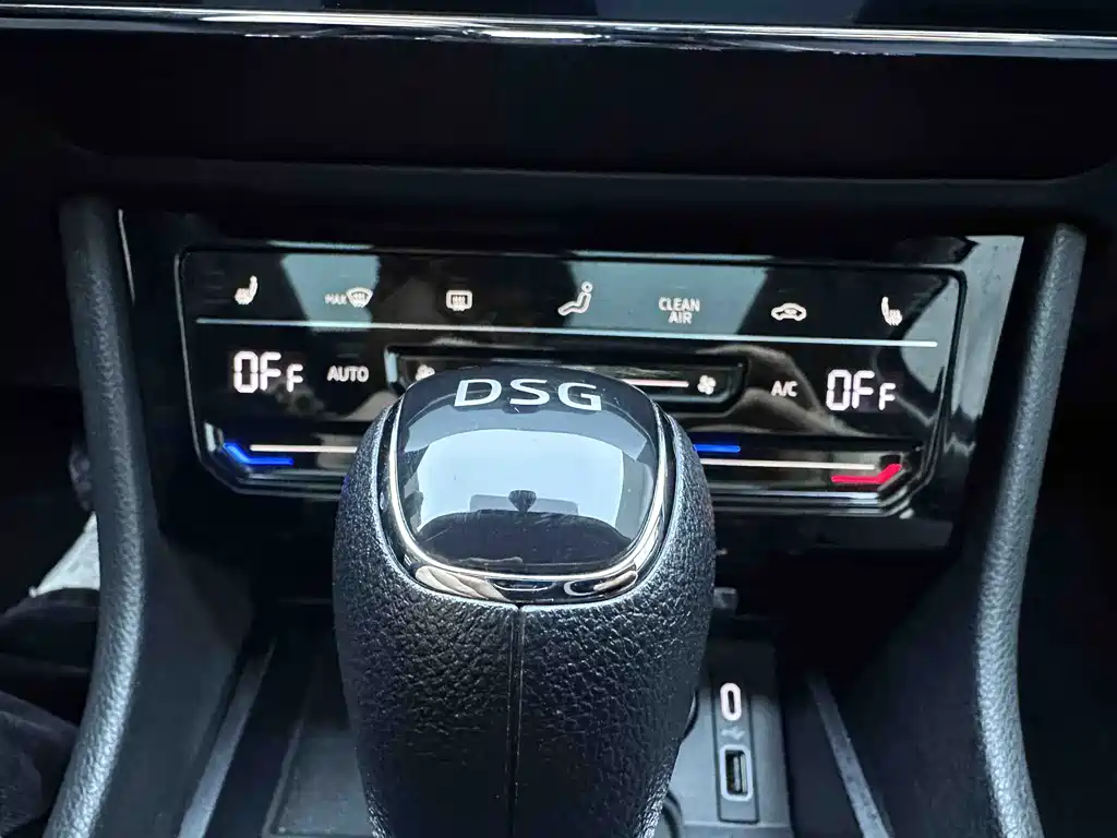 Škoda Superb 2023 Facelift TSI280 DSG Premium Edition 2023 - thumbnail 11