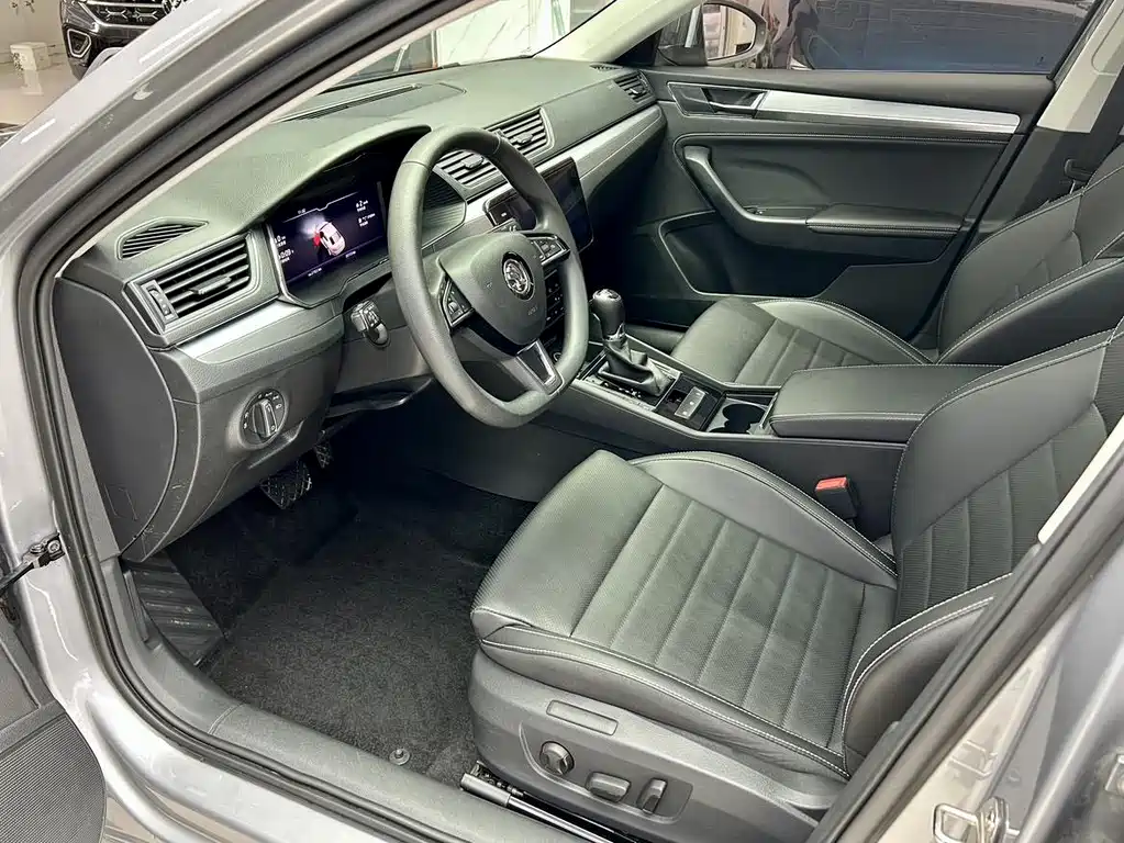 Škoda Superb 2023 TSI280 DSG Premium Edition 2023 - thumbnail 8