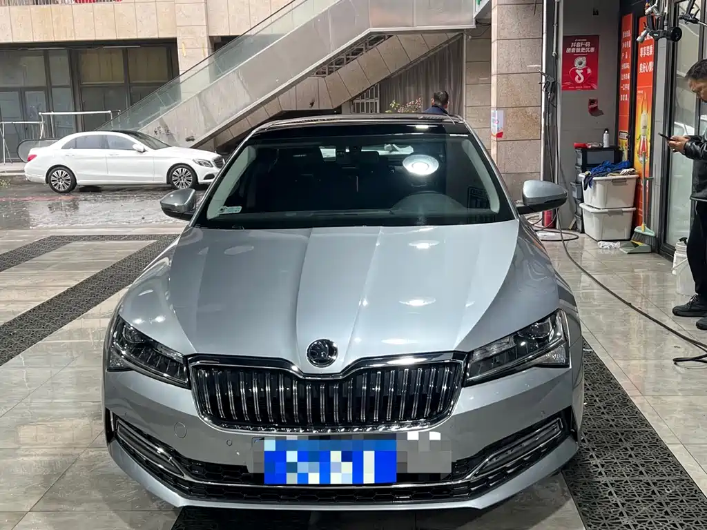 Škoda Superb 2023 TSI280 DSG Premium Edition 2023 - thumbnail 5