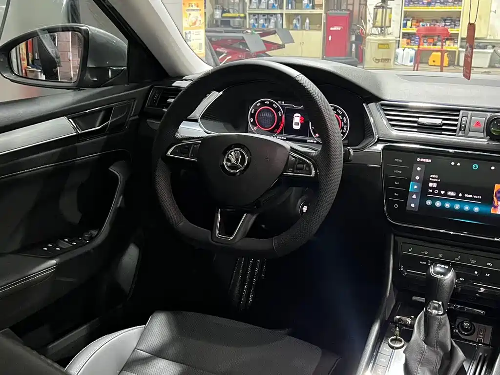 Škoda Superb 2023 TSI280 DSG Premium Edition 2023 - thumbnail 7