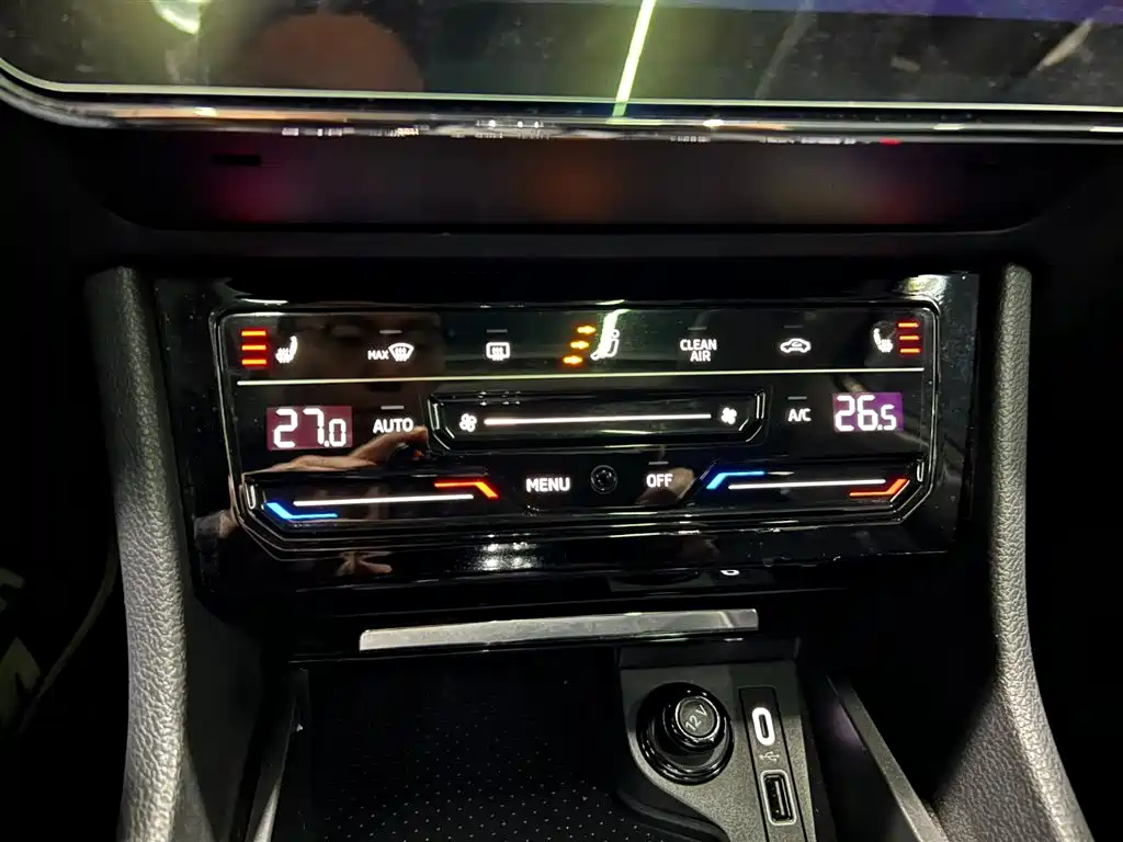 Škoda Superb 2023 Facelift TSI280 DSG Premium Edition 2023 - thumbnail 18