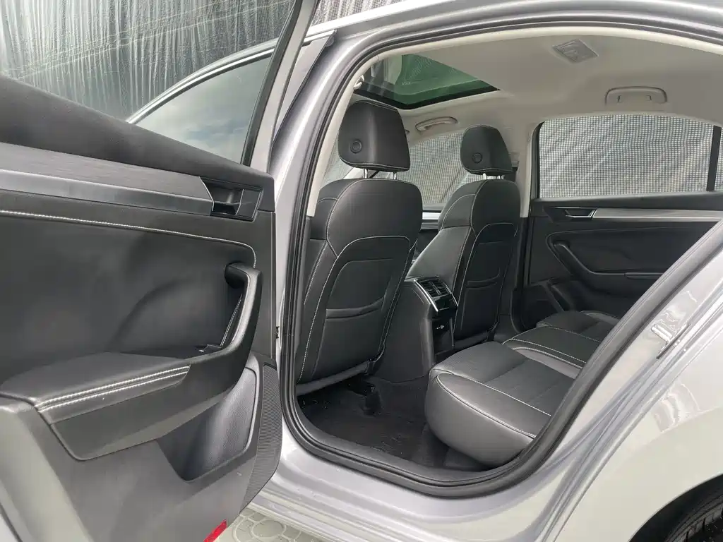 Škoda Superb 2023 Facelift TSI280 DSG Premium Edition 2024 - thumbnail 20