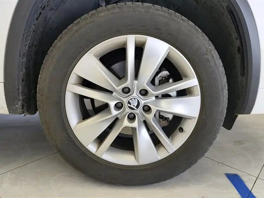 Skoda Kodiaq 2024 TSI330 5-seat FWD Capability Edition 2024 - thumbnail 6