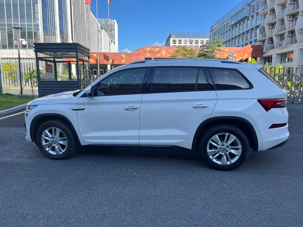 Skoda Kodiaq 2024 TSI330 5-seat FWD Capability Edition 2024 - thumbnail 10