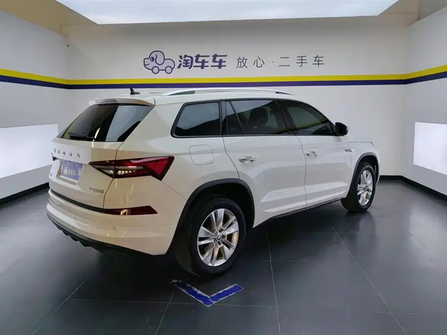 Skoda Kodiaq 2024 TSI330 5-seat FWD Capability Edition 2024 - thumbnail 2