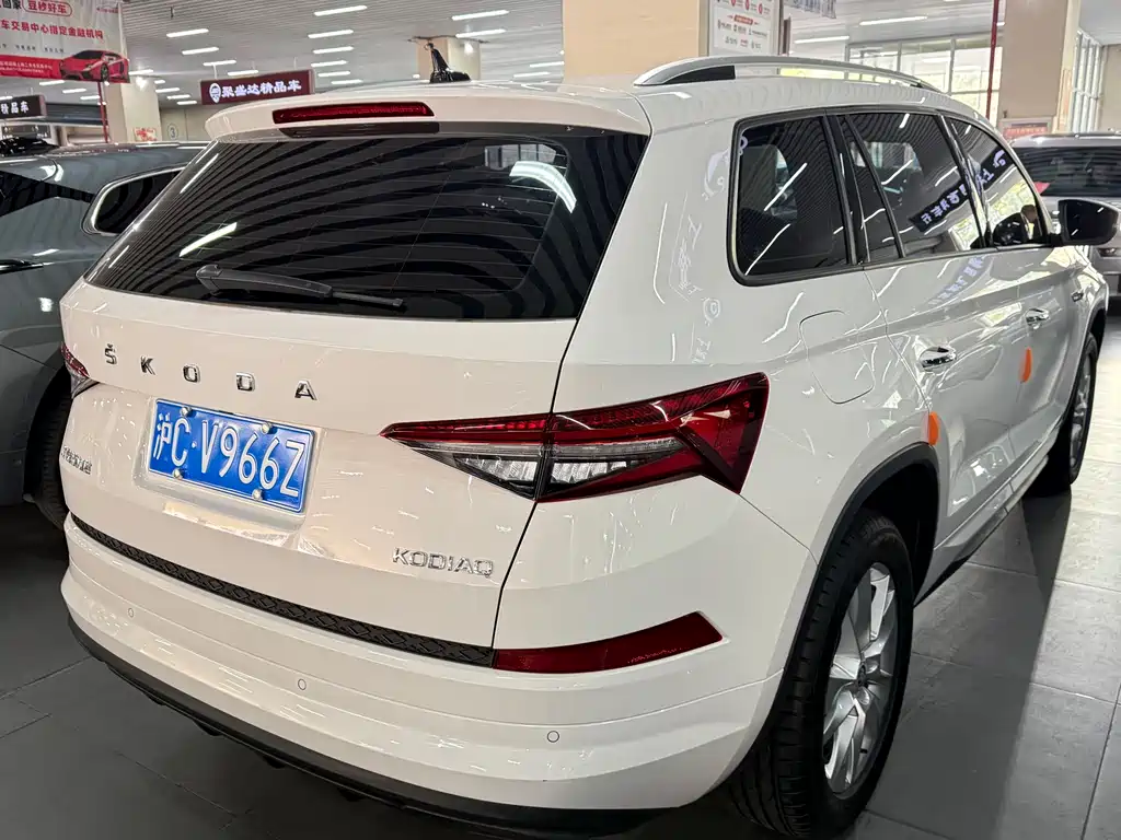 Skoda Kodiaq 2024 TSI330 5-seat FWD Capability Edition 2024 - thumbnail 3
