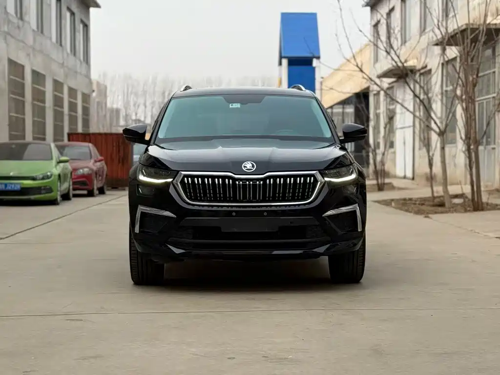 Skoda Kodiaq 2022 TSI330 5-seat FWD Luxury Edition 2022 - thumbnail 2