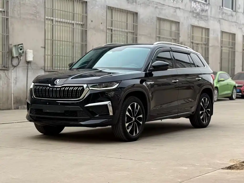 Skoda Kodiaq 2022 TSI330 5-seat FWD Luxury Edition 2022 - thumbnail 3