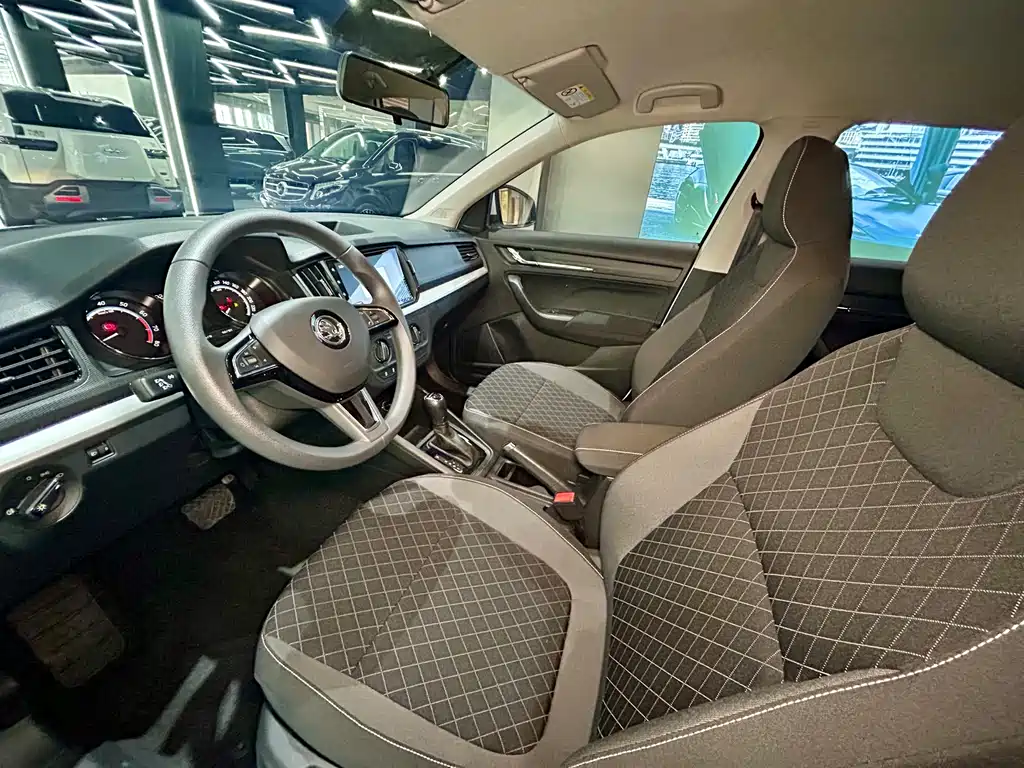 Škoda Kamiq 2024 1.5L Automatic Strength Edition 2024 - thumbnail 9