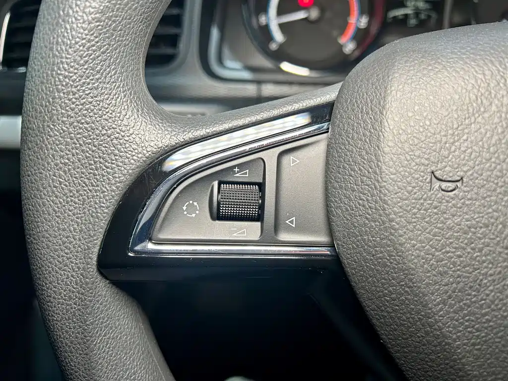 Škoda Kamiq 2024 1.5L Automatic Strength Edition 2024 - thumbnail 12