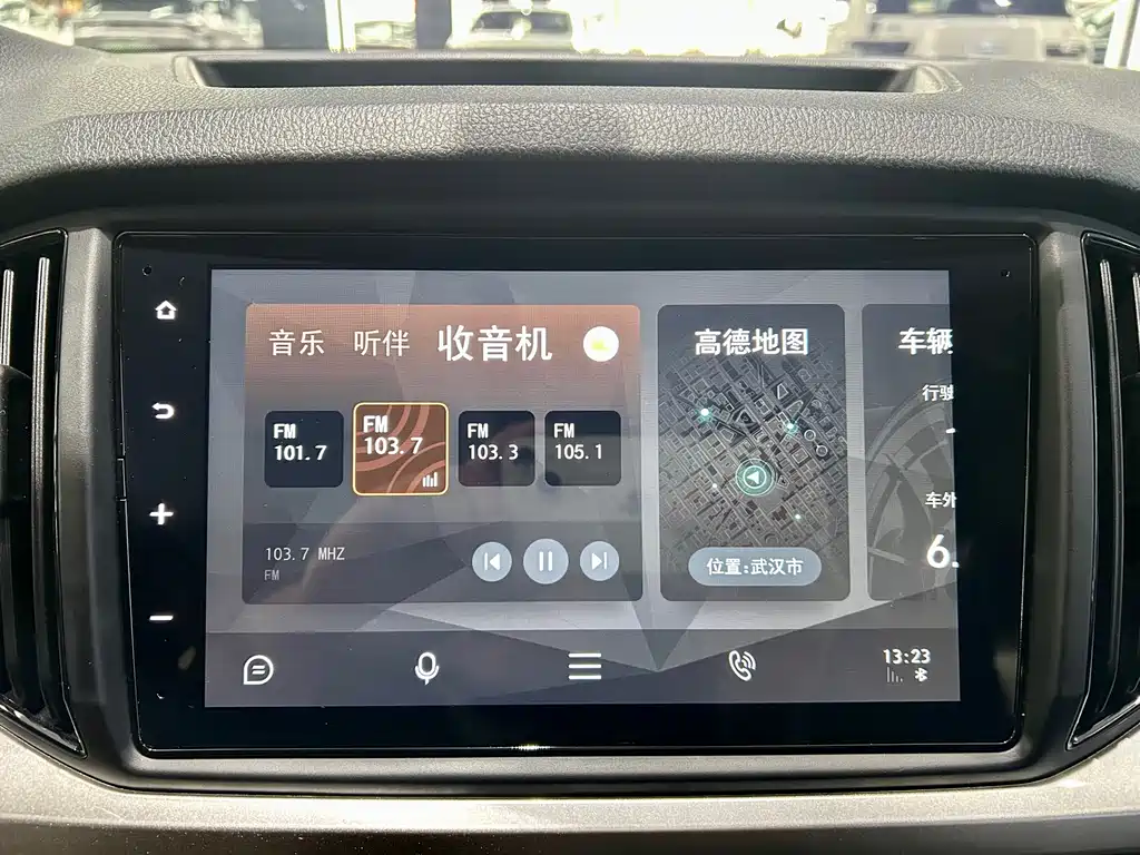 Škoda Kamiq 2024 1.5L Automatic Strength Edition 2024 - thumbnail 17