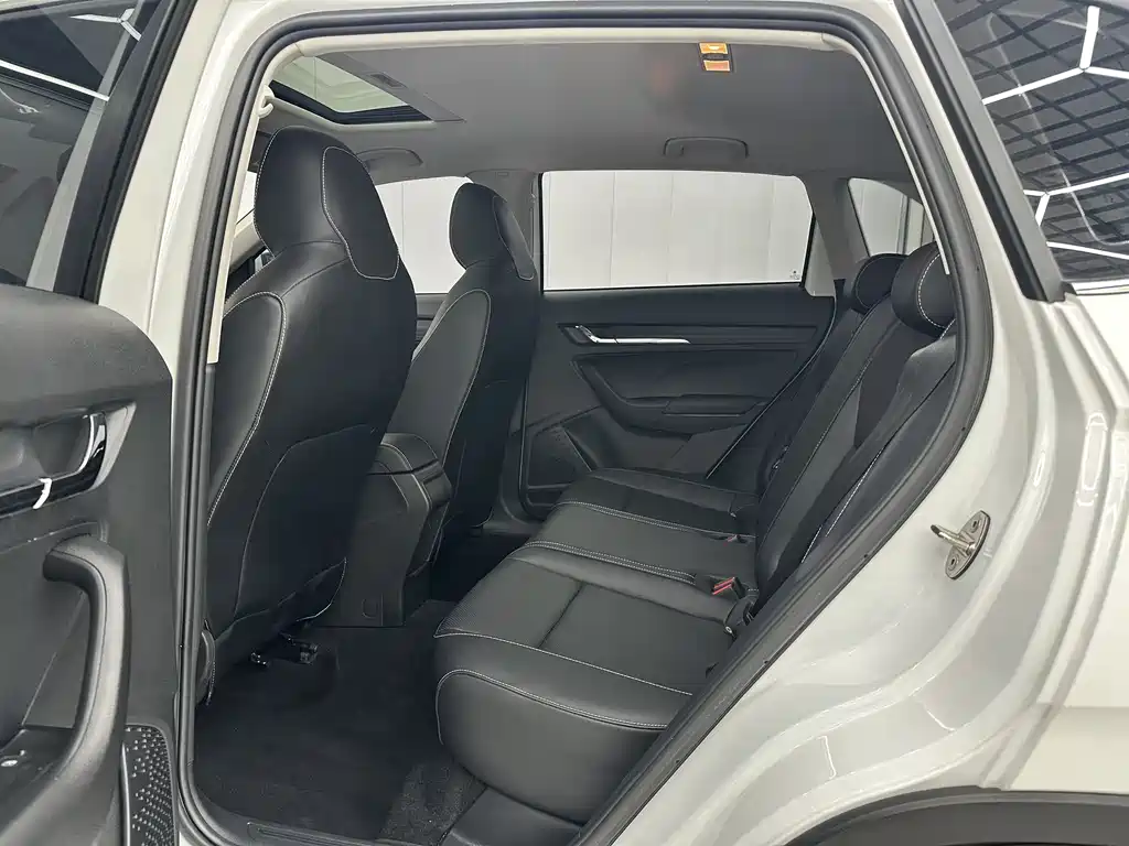 Škoda Kamiq 2023 Refresh 1.5L Automatic Comfort Edition 2023 - thumbnail 5