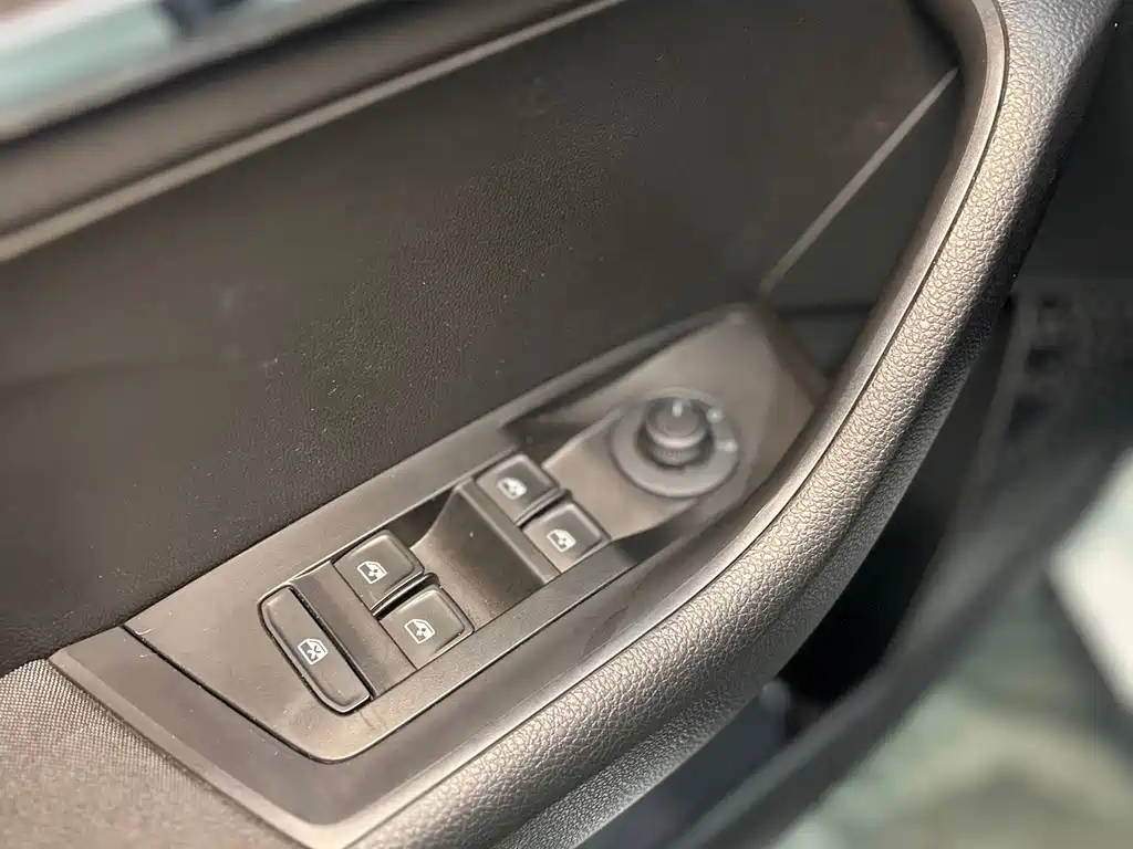 Škoda Kamiq 2024 1.5L Automatic Strength Edition 2024 - thumbnail 22