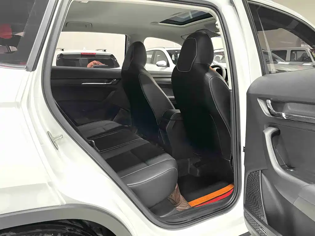 Škoda Kamiq 2023 Model Year Facelift 1.5L Automatic Comfort Edition 2023 - thumbnail 8