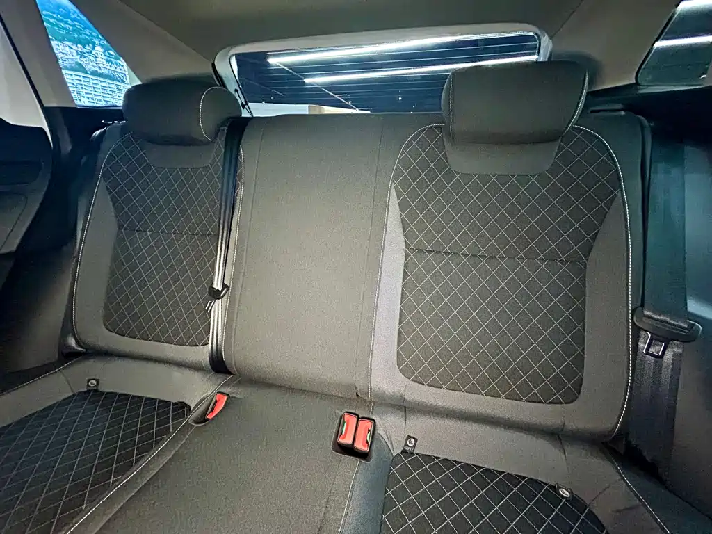 Škoda Kamiq 2024 1.5L Automatic Strength Edition 2024 - thumbnail 24