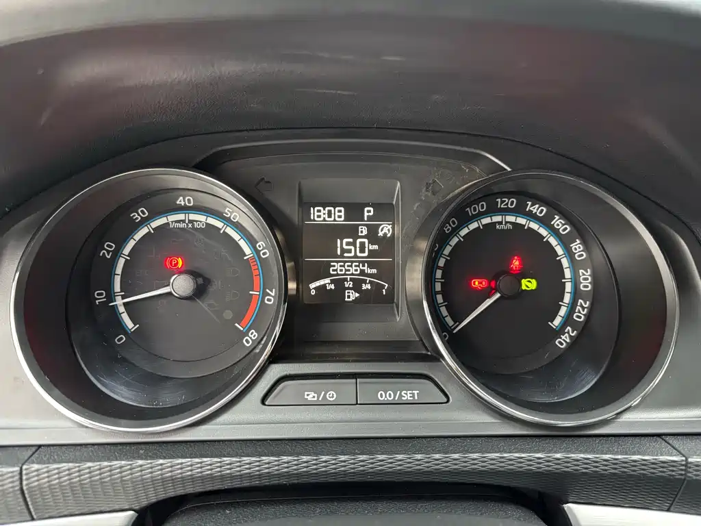 Škoda Kamiq 2023 Facelift GT 1.5L Automatic Premium Edition 2023 - thumbnail 7