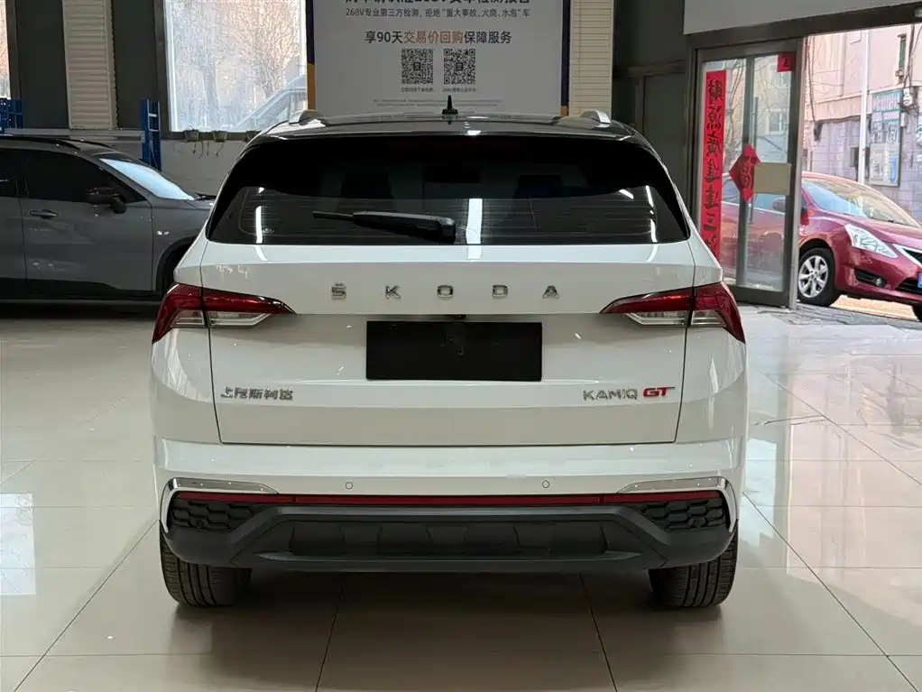 Škoda Kamiq 2023 Facelift GT 1.5L Automatic Premium Edition 2024 - thumbnail 5