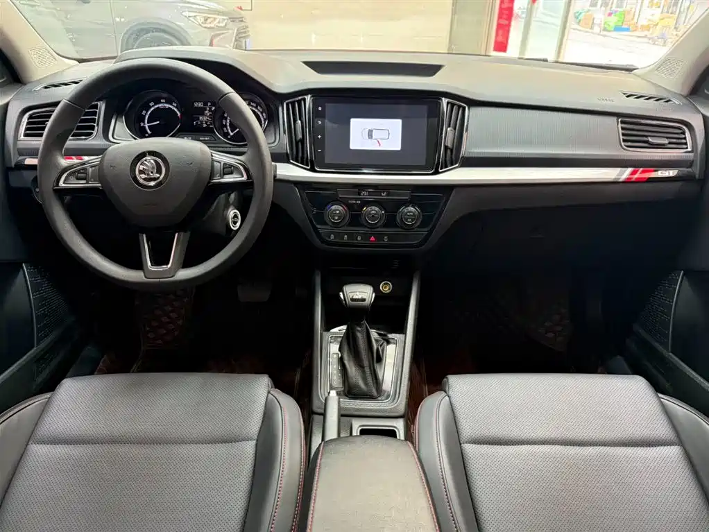 Škoda Kamiq 2023 Facelift GT 1.5L Automatic Premium Edition 2024 - thumbnail 19