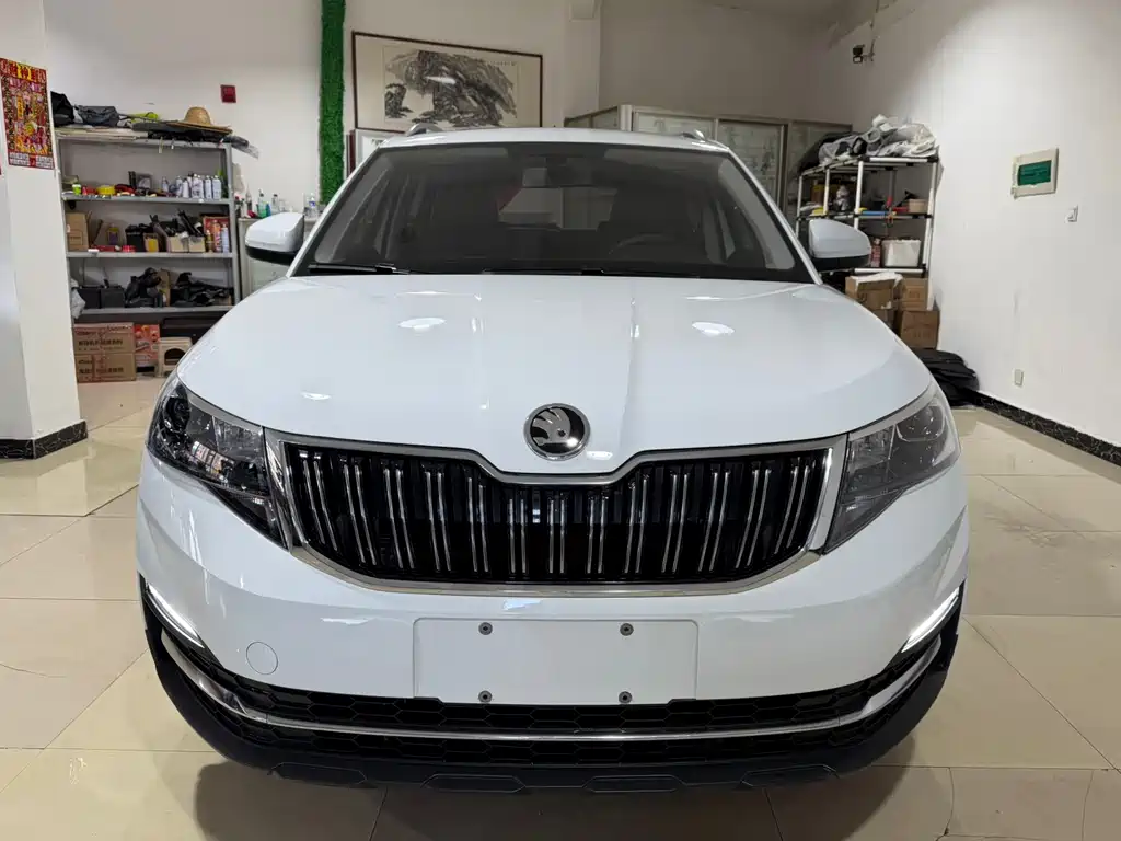 Skoda Kamiq 2023 1.5L Automatic Comfort Edition 2023 - thumbnail 2