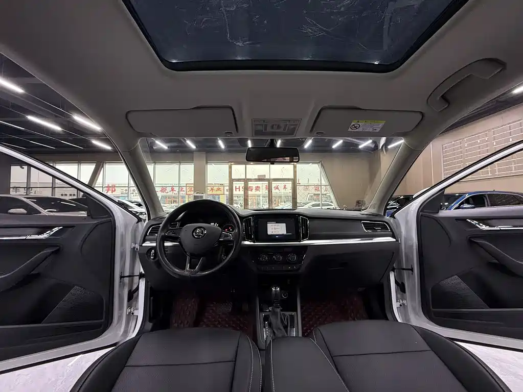Škoda Kamiq 2023 Refresh 1.5L Automatic Comfort Edition 2023 - thumbnail 9
